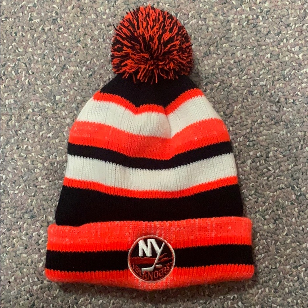 Striped NY Islanders beanie